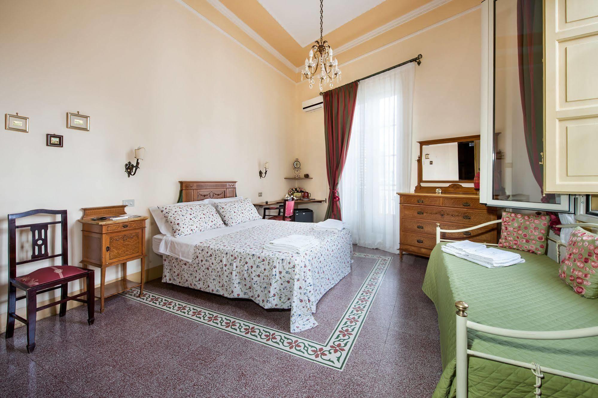Bed and Breakfast La Casa Di Zoe - Locazioni Turistiche Палермо Экстерьер фото
